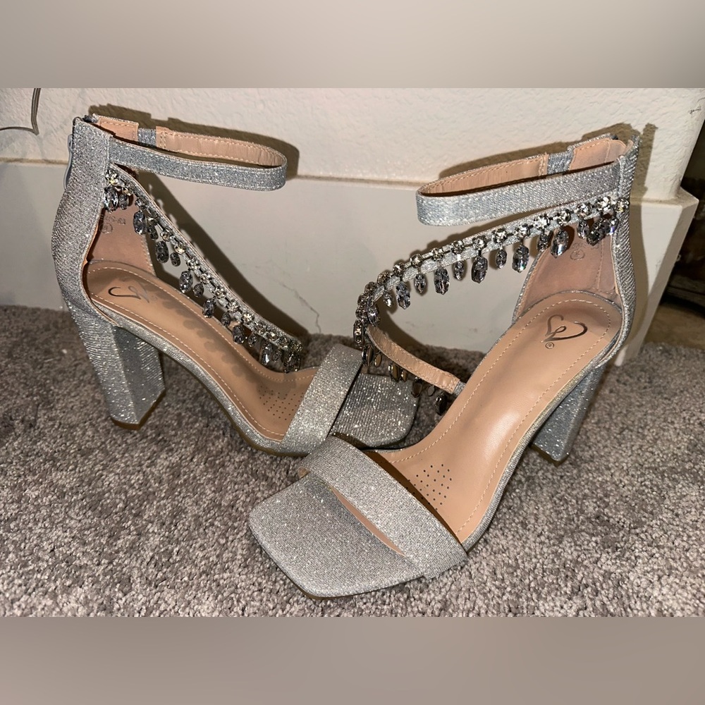 Heels A Moment Of Luxe Rhinestone Trim Block Heels size 8 shiny diamond sexy